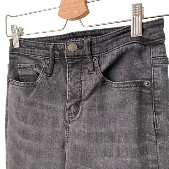 Wild Fable Skinny Distressed Jeans in Black Size 0 - Picture 3 of 5